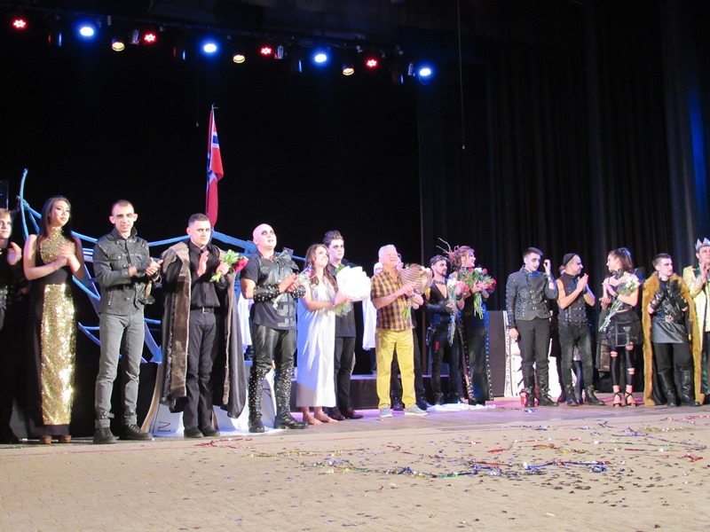 teatralnaja legenda final kramatorsk.jpg5
