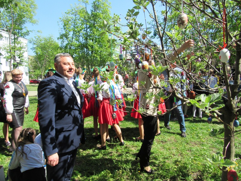 akcija k pashe v kramatorske.JPG5