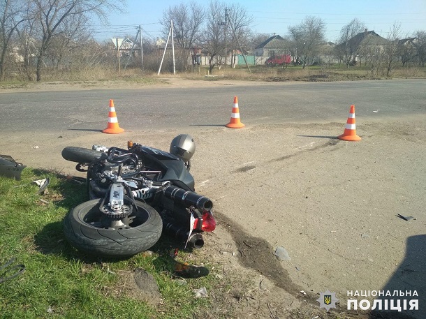 Mezhdu Kramatorskom i Slavjanskoi proizoshlo DTP s uchastiem motocikla 1