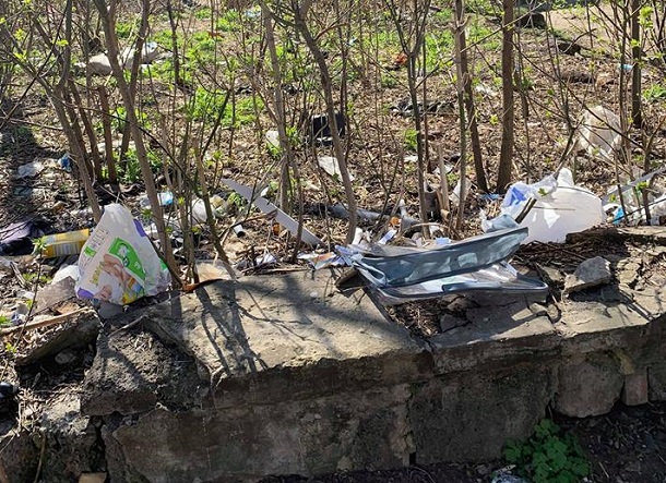 V Kramatorske nachnut ubirat ispolzovannye shpricy 2