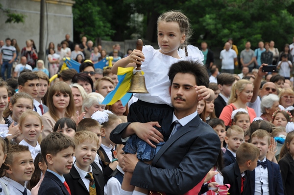 kramatorsk school22 posl zvonok 75