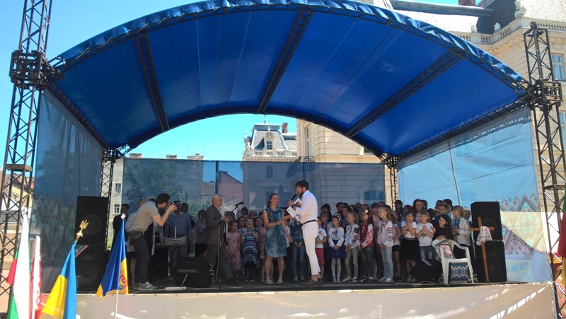 pobeda uchenikov hudshkoly kramatorsk.jpg3