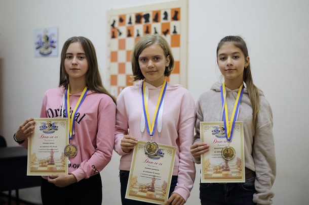 Kramatorsk opredelil chempionov Doneckoj oblasti po shahmatam sredi junoshej i devushek do 16 let 3