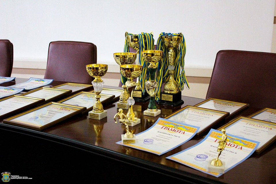 nagradili futbolistov kramatorsk 1