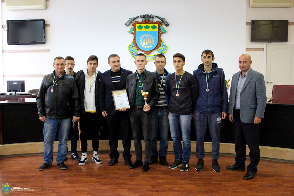 nagradili futbolistov kramatorsk 5