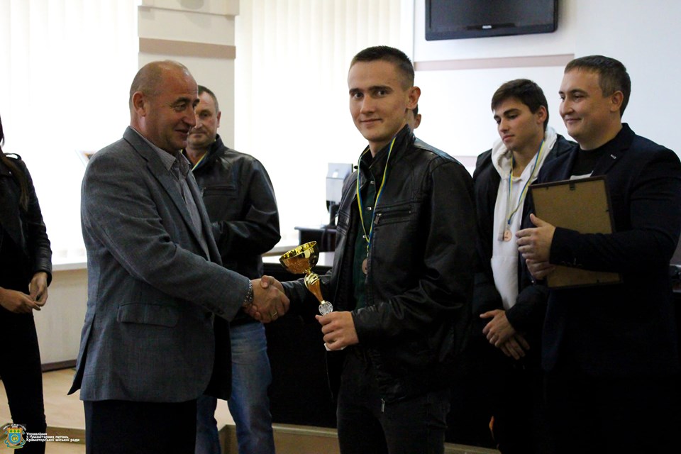nagradili futbolistov kramatorsk