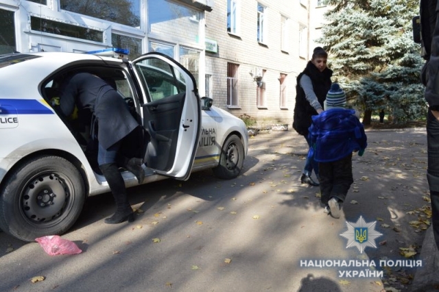 rebenok pomoshch politsiji kramatorsk 4