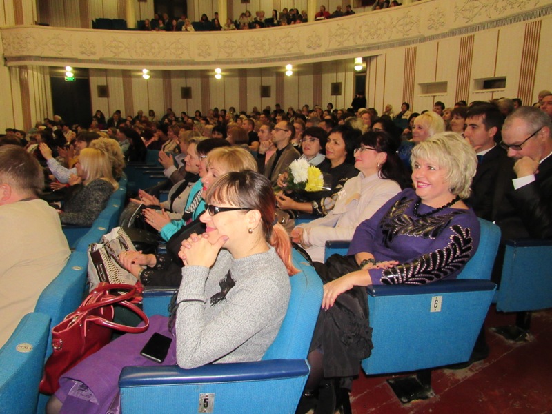 koncert dlja pedagogov kramatorska.jpg8