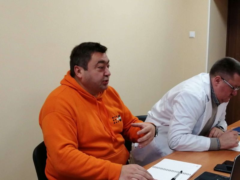kruglyj stol medproekt doneckaja oblast.jpg1