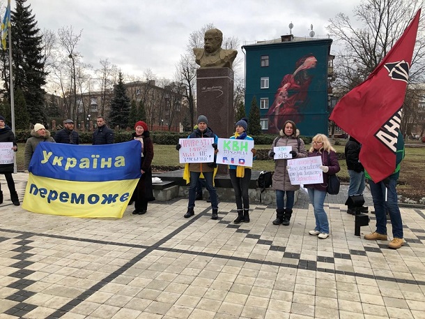 U Kramatorsku projshla akcіja Chervonі lіnії dlja Zelenskogo 4