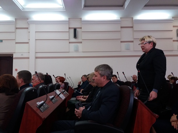 V Kramatorske zhalujutsja na gorjachie batarei v shkolah