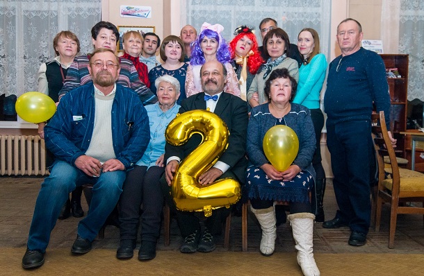 Kramatorsk Pojeticheskij otmetil svoju vtoruju godovshhinu 1