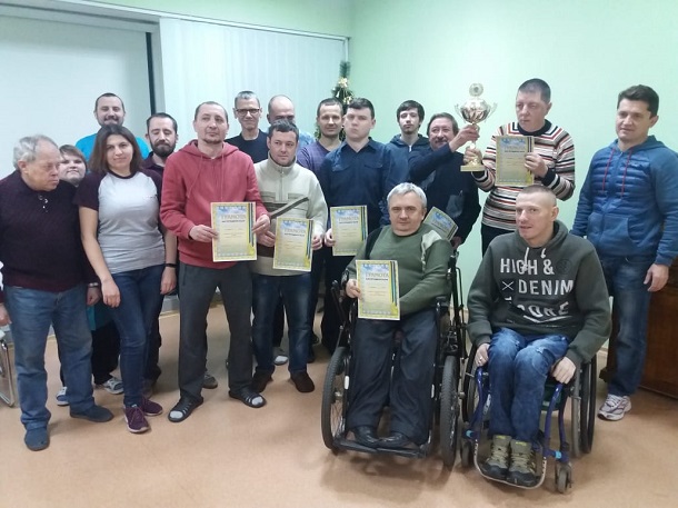 V Kramatorske proshel gorodskoj chempionat po domino sredi ljudej s invalidnostju 4