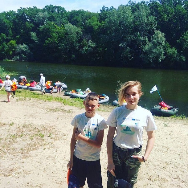 Rybaki iz Kramatorska prinjali uchastie v splave Jeko papa mozhet vse 15