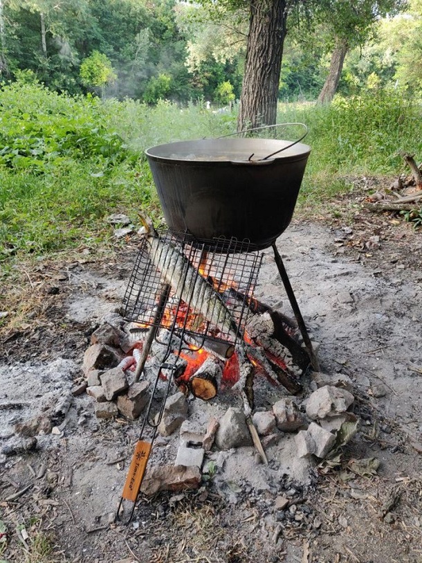 Rybaki iz Kramatorska prinjali uchastie v splave Jeko papa mozhet vse 8