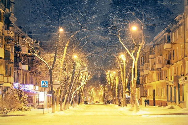Svechi i 12 raznyh bljud