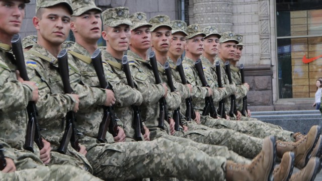 V Kramatorske prizyv v armiju poka ne otmenjat 2