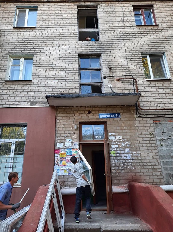 V Kramatorske prodolzhaetsja termomodernizacii zhilyh domov 6