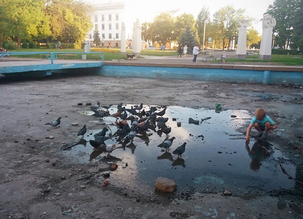 V Kramatorske rabota gorodskih fontanov ostaetsja pod voprosom 111