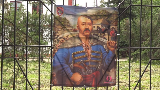 V Kramatorske v skvere Shevchenko obnovili reprodukcii kartin 2