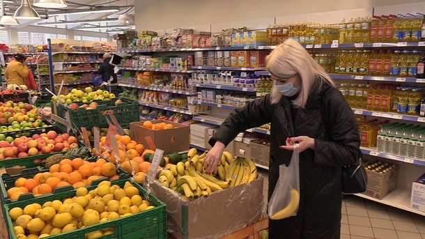 V supermarkety Kramatorska vhod bez masok zapreshhen 3