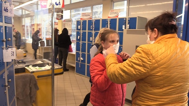V supermarkety Kramatorska vhod bez masok zapreshhen 9