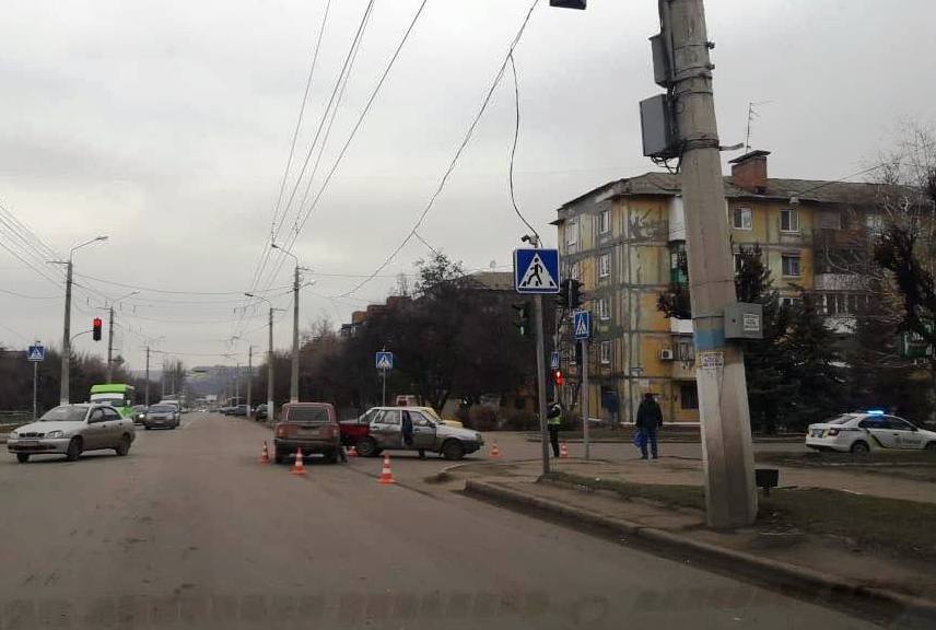 kramatorsk dtp akademicheskaya2