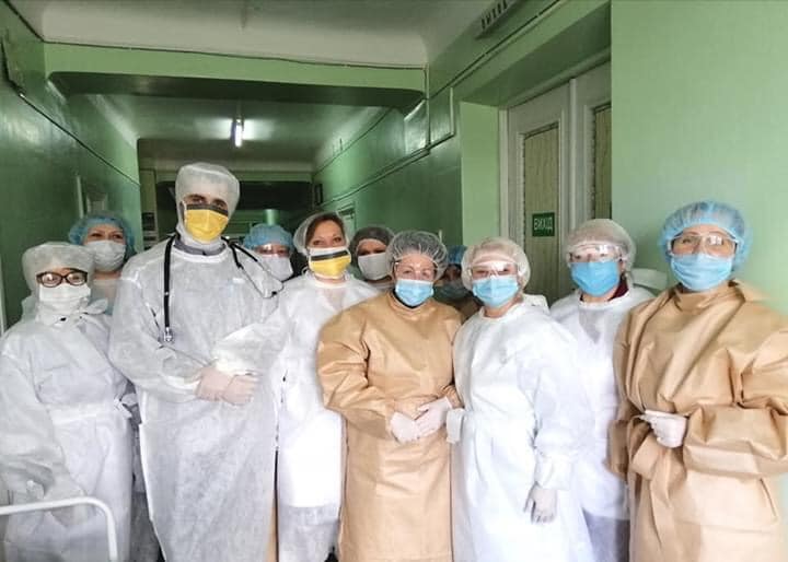 kostjumy dlja medrabotnikov kramatorsk7