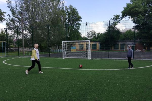 futbolnoe pole osh5 kramatorsk