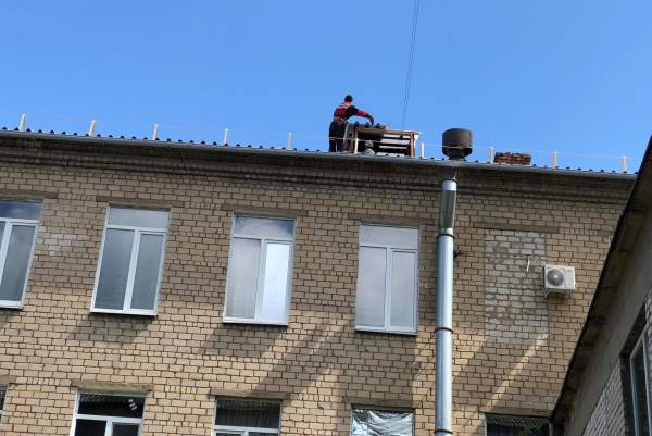 remont kryshi detskaja bolnica kramatorsk