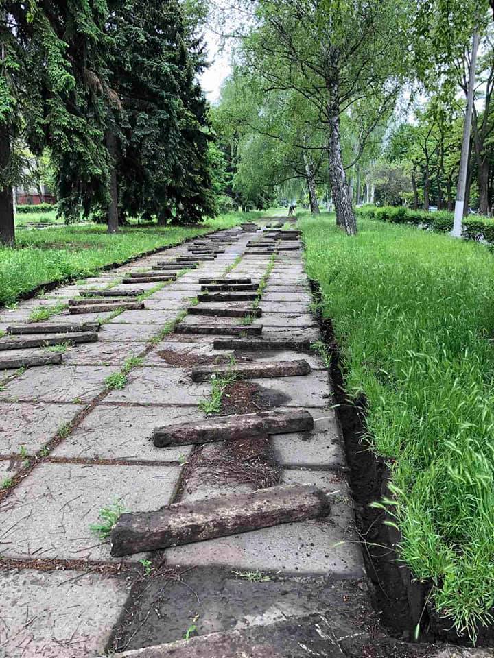 kramatorsk skver mashinisrtroiteli4