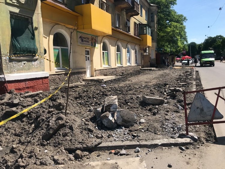 kramatorsk trotuar severskaya2