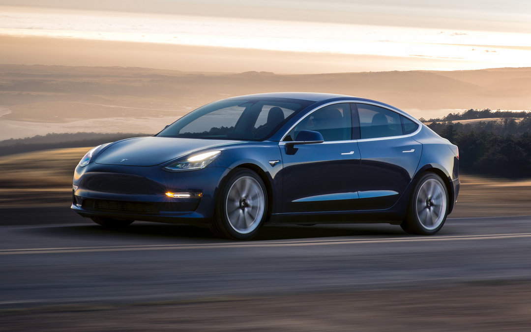 picture2 u tesla model 3 n 342870 p0