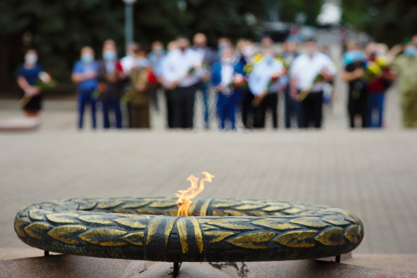 vozlozhenije cvetov den osvobozhdenija kramatorska 13