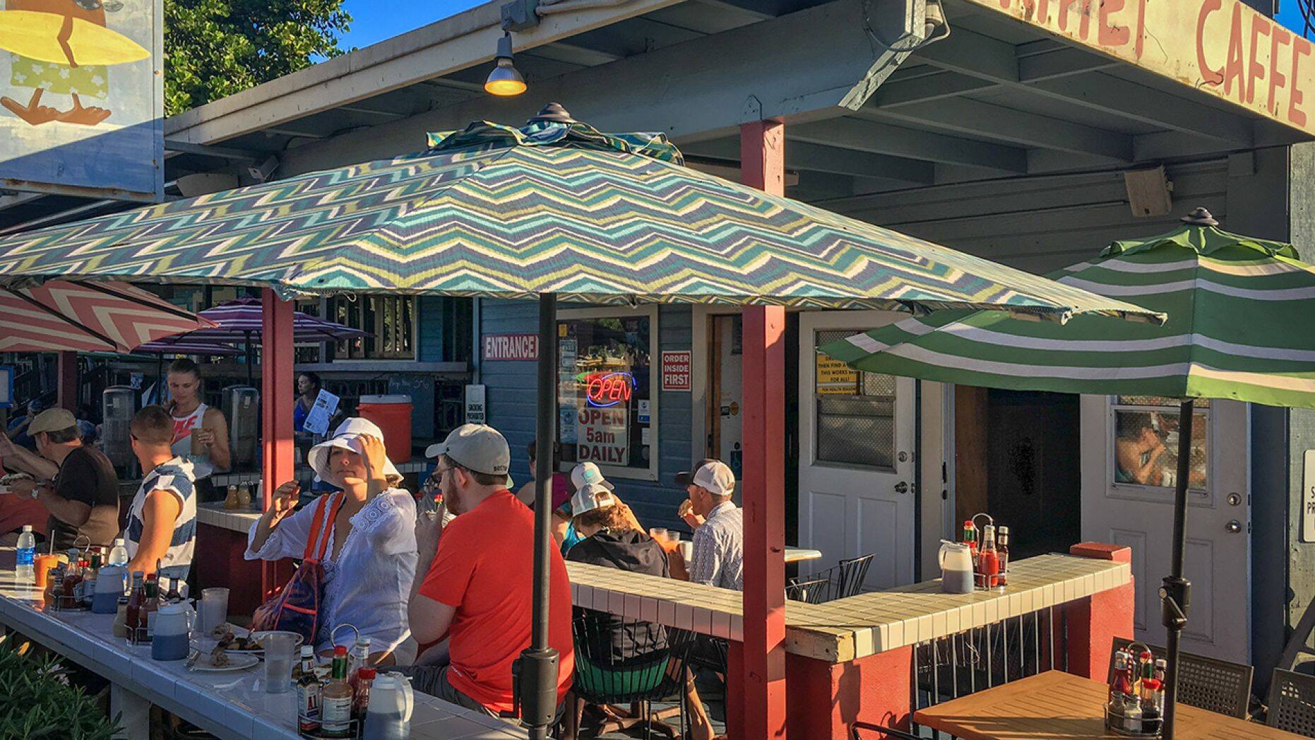 iStock hawaii restaurant
