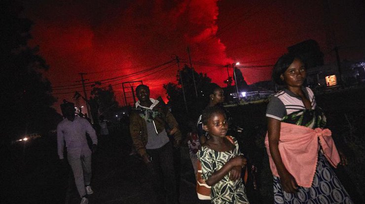 izverzhenie vulkana v kongo foto newsliganet rect b12b1bfd64d2a61331a645cbddb6e614