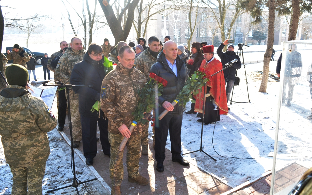 pochtili pamyat zhertv obstrela 10 fevralya 6