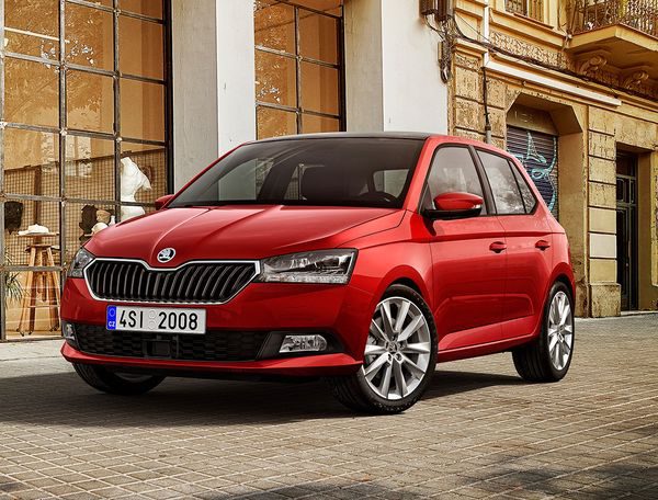 skoda fabia 600x456