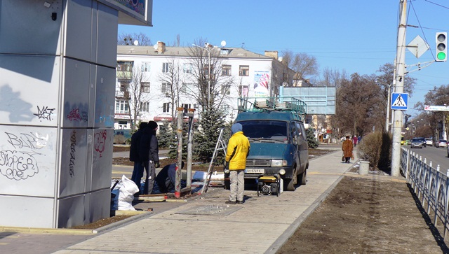 demontazh reklama dvortsovaja kramatorsk 2