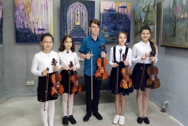 skripachi shkola iskusstv3 kramatorsk