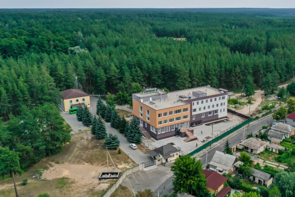 01 820x360