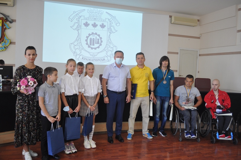 nagrazhdenije goncharenko sessiya kramatorsk
