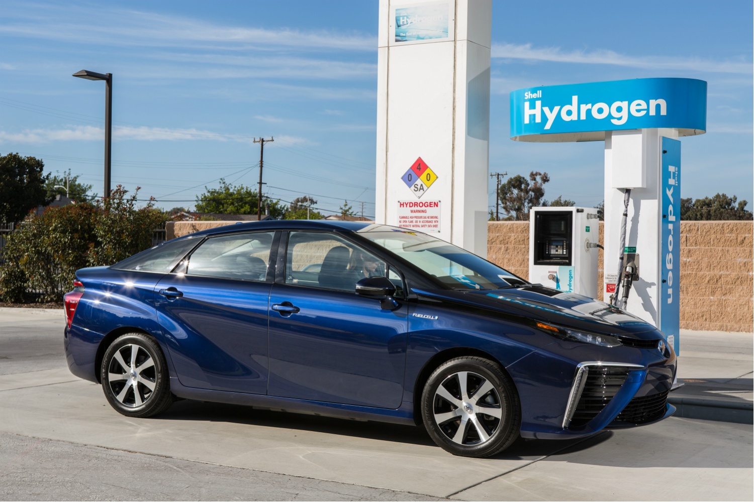 hydrogen fuel cell vehicle 3