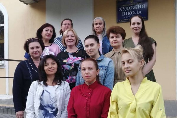 hodozhestvennaja shkola kramatorsk