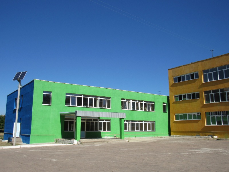gimnazia kramatorsk.JPG9.JPG3